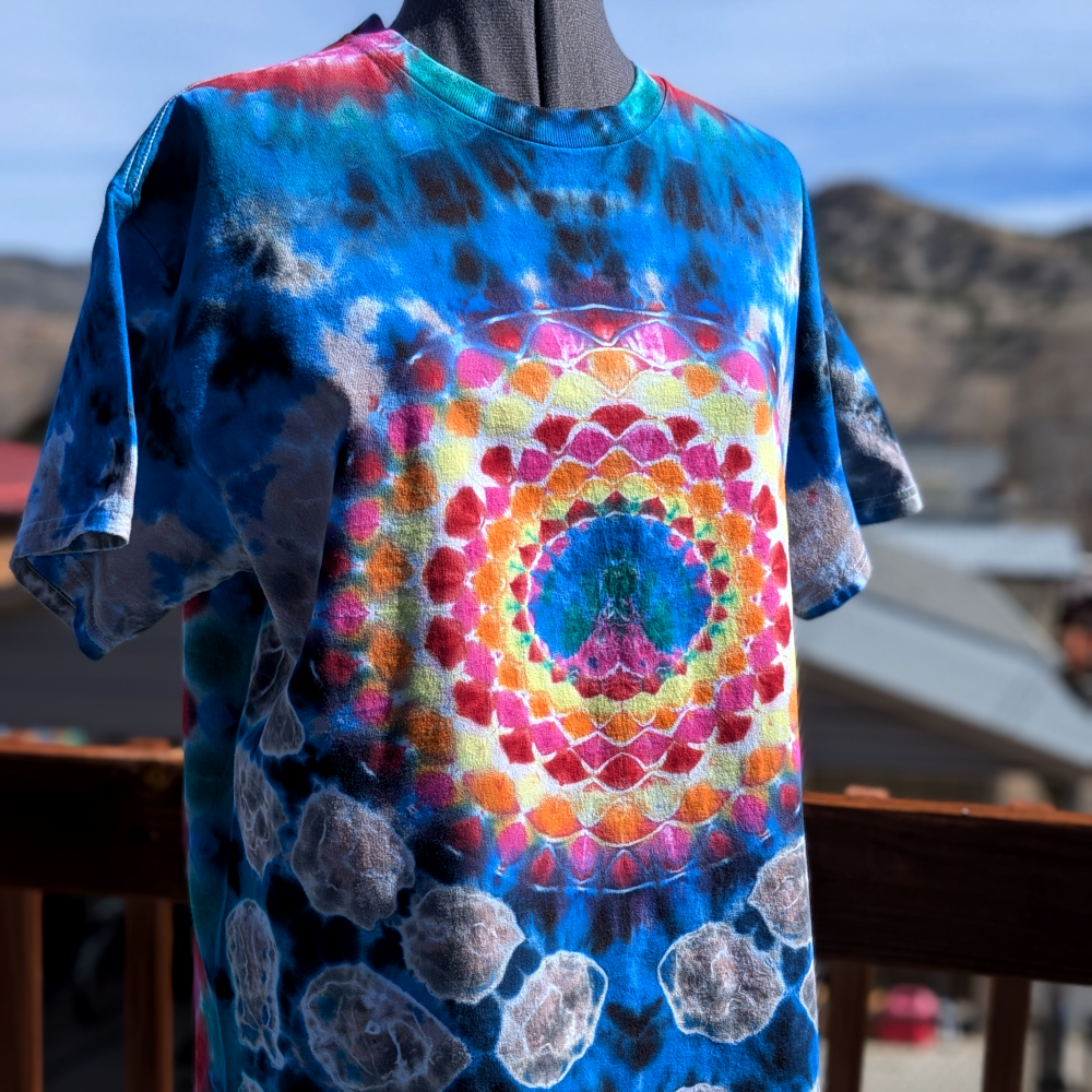 L - Split-Brain Mandala/Kenney/Pleated and Tied