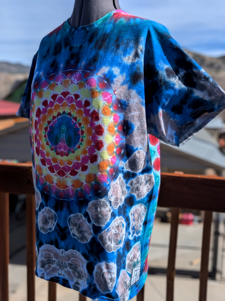 L - Split-Brain Mandala/Kenney/Pleated and Tied