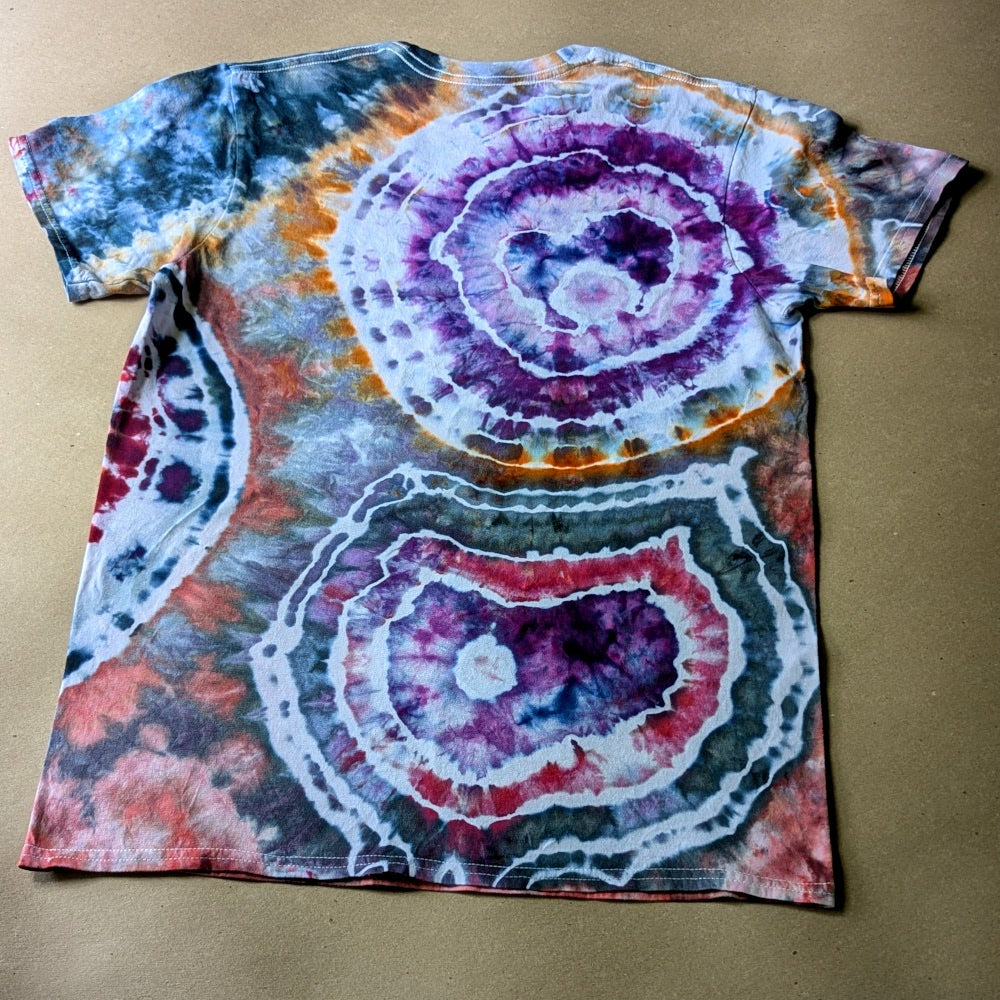 M - Geode